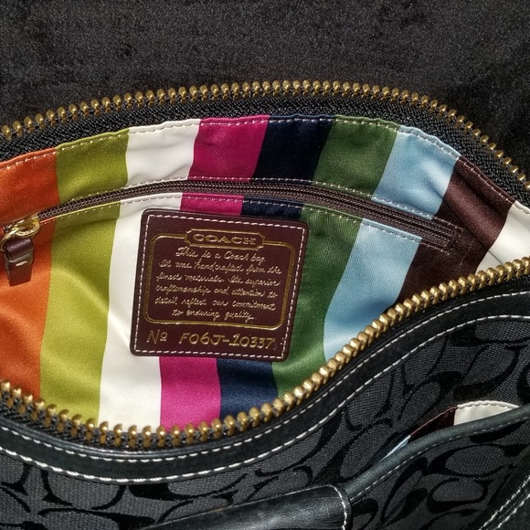 COACH HANDBAG - Picture 5 of 6